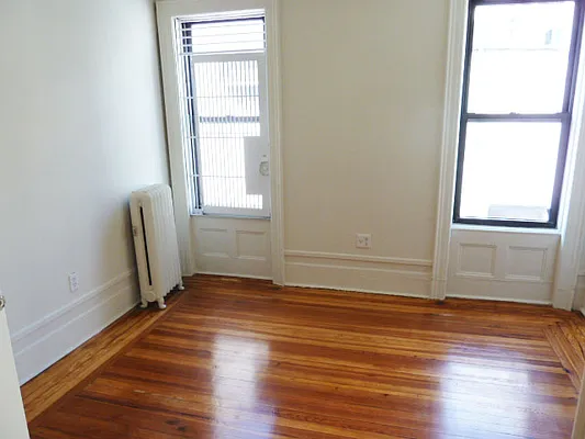 Rented by DSA Realty | media 30