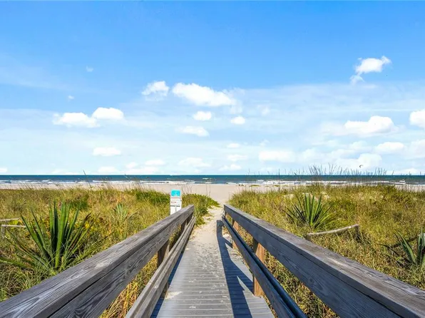 8700 Ridgewood Ave APT B204, Cape Canaveral, FL 32920