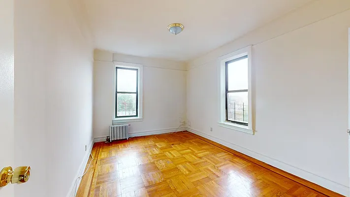 Rented by Bond New York | media 17