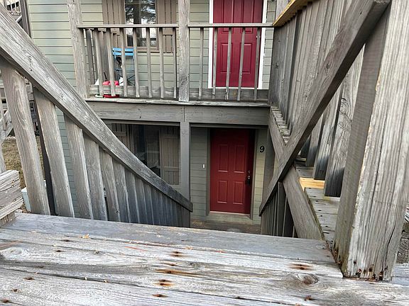 2nd image of 9201 S Pointe Retreat Dr