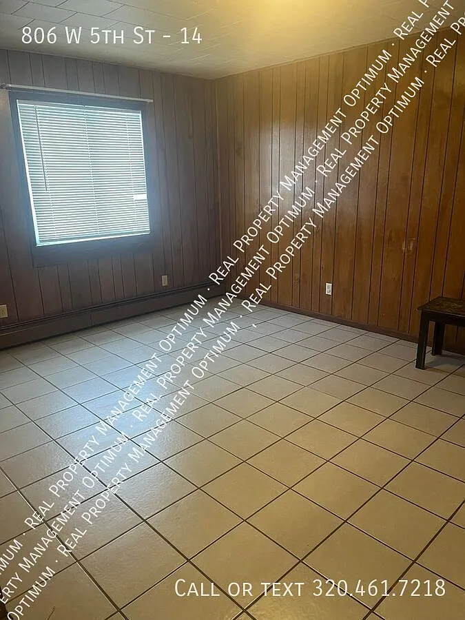 Two bedroom-One Bath — Photo 4
