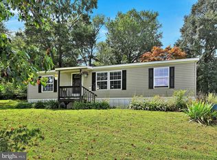 60 Hemlock Dr, Felton, PA 17322
