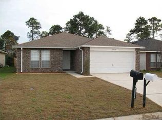 2034 Catline Cir, Navarre, FL 32566