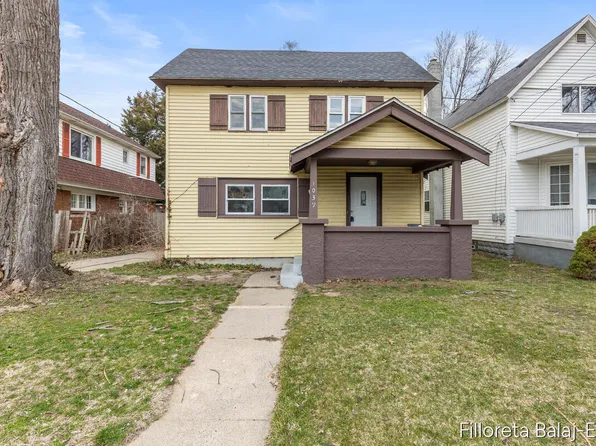 1039 Prince St SE, Grand Rapids, MI 49507