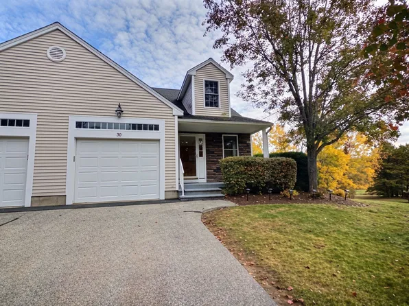 30 Fox Run Rd Unit 30, Blackstone, MA 01504