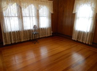 102 Rushmore Ave, Providence, RI 02909