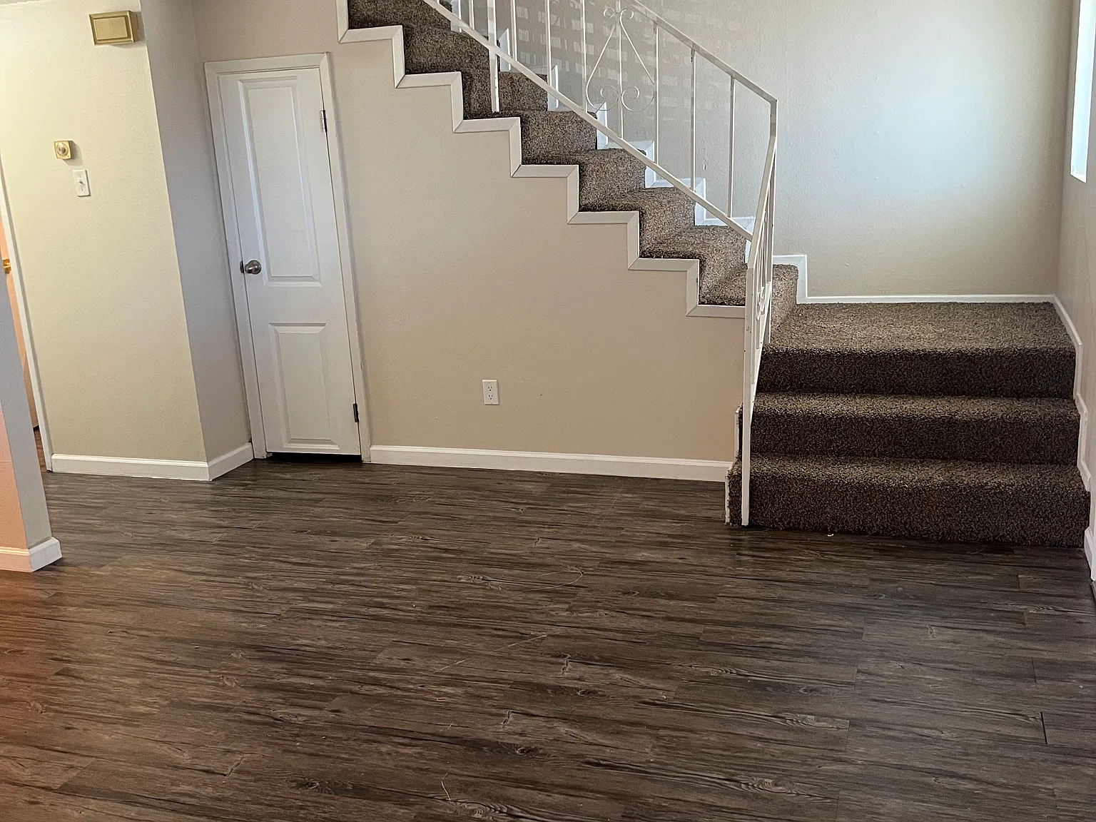 2 bed, 1350 sqft, $1,500 — Photo 2