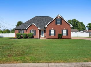 1005 Stratus Dr, Murfreesboro, TN 37127