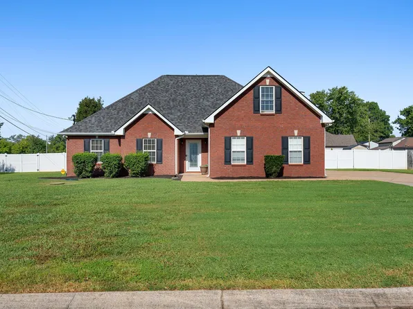 1005 Stratus Dr, Murfreesboro, TN 37127