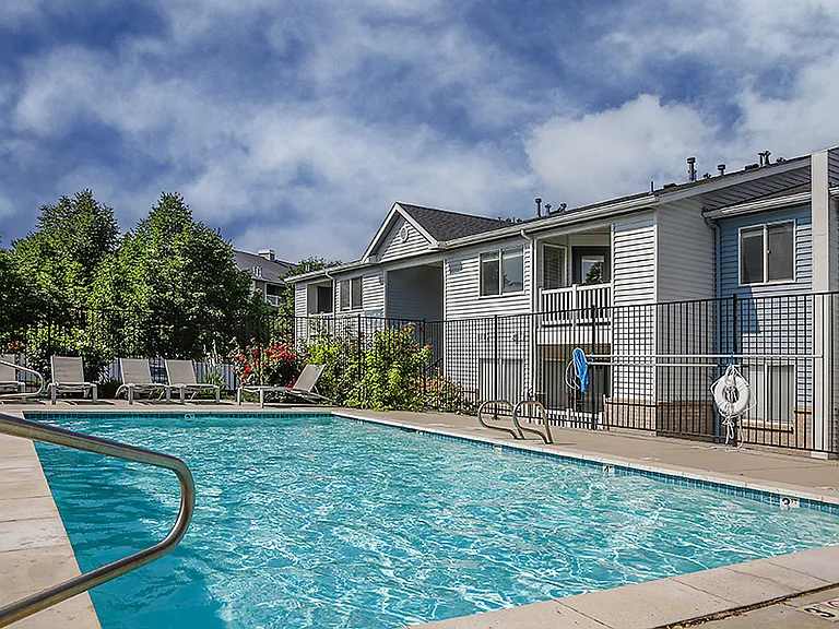 Creekside Village — Photo 36