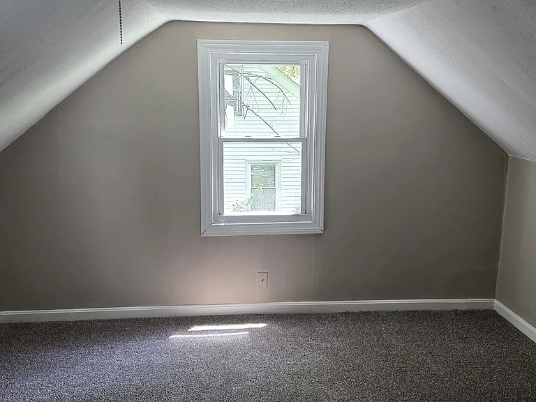 4711 Dohn Rd — Photo 6