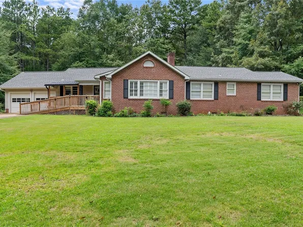 49 Cherokee Hls, Tuscaloosa, AL 35404