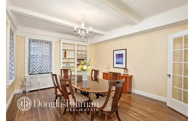 Sold by Douglas Elliman | media 20
