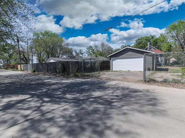 509 W Shirk St, Wichita, KS 67213