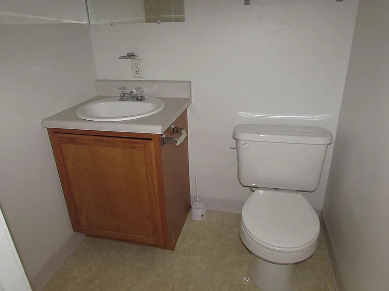 104 Viren Ln — Photo 8