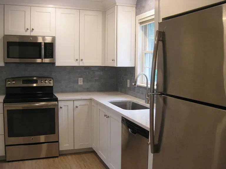 38 Cornell Dr #38 — Photo 5