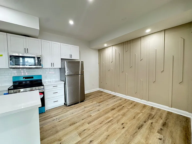 22 Wilson St — Photo 24