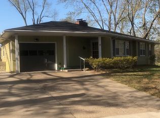 5 Morningside Dr, Boonville, MO 65233