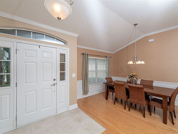 4th image of 511 Side Creek Ln
