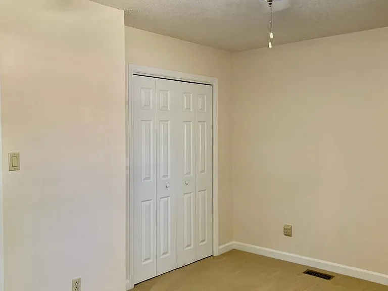 213 Dogwood St — Photo 15