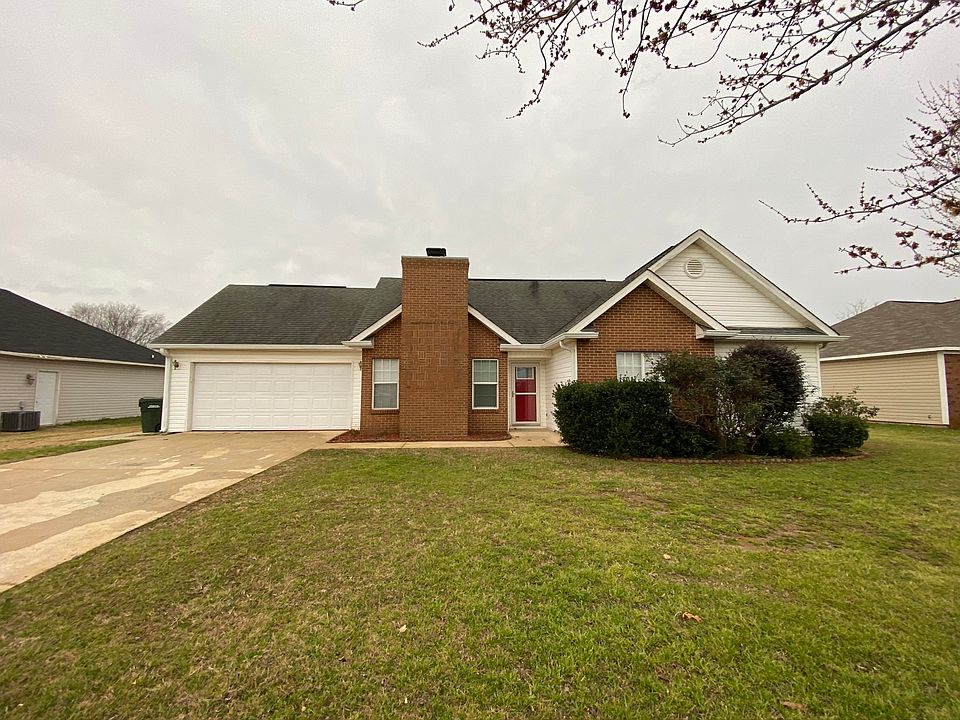 Front yard - street view