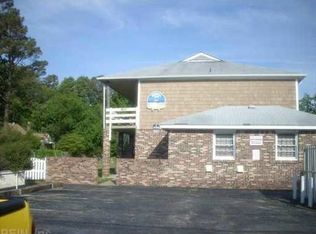 9617 Grove Ave APT 3, Norfolk, VA 23503