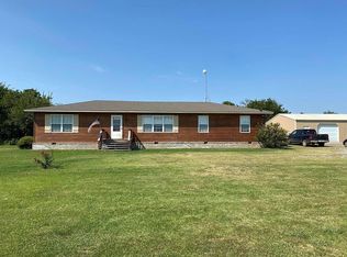 610 N Robin Dr, Cushing, OK 74023