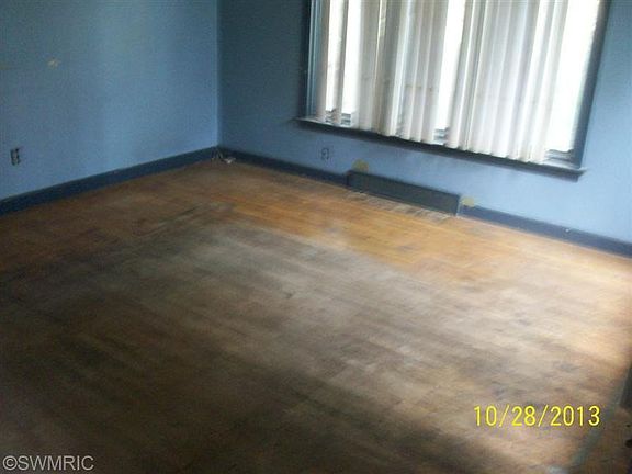 2nd image of 3348 Butternut Dr