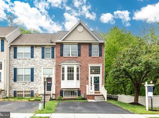 1379 Wanda Dr, Hanover, PA 17331