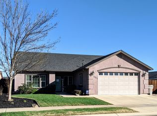 7153 Daybreak Ct, Redding, CA 96001