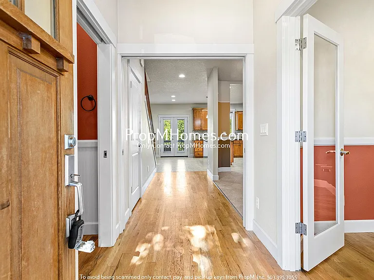14798 SW 76th Ave — Photo 2