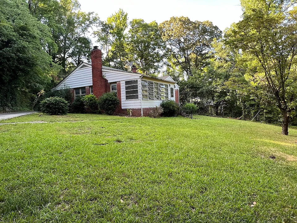 105 Shelton Cir