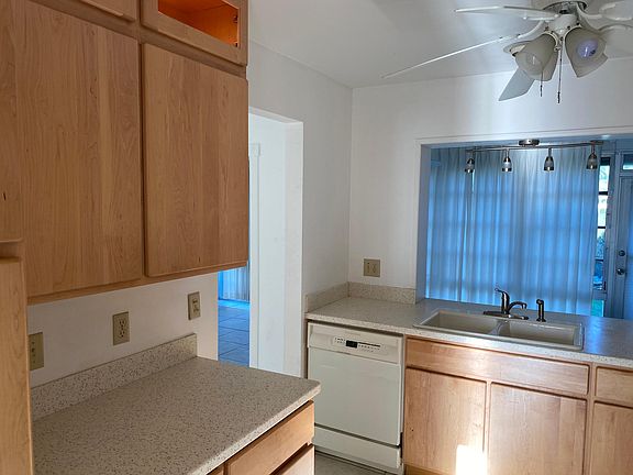 3rd image of 3066 Boca Ciega Dr #3066