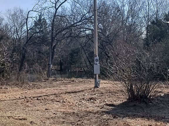 2nd image of 419090 E 1139th Rd