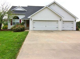 2501 Ridge Rd, Jackson, MO 63755