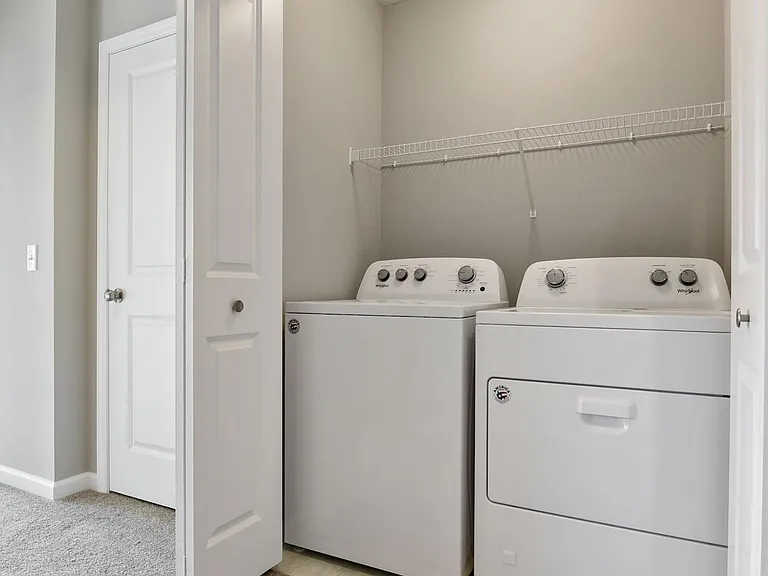 5182 Hampton St NE — Photo 30