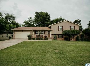 11024 McBride Dr SE, Huntsville, AL 35803