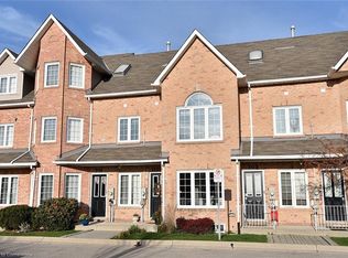 2055 Walkers Line #102, Burlington, ON L7M4B5