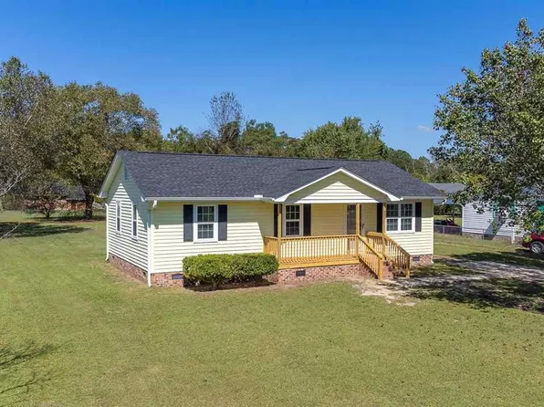 521 Mallard Duck Dr, Darlington, SC 29532