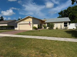 222 NW 41st Ave, Deerfield Beach, FL 33442