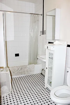 Rented by Doug McElhone LLC | media 31