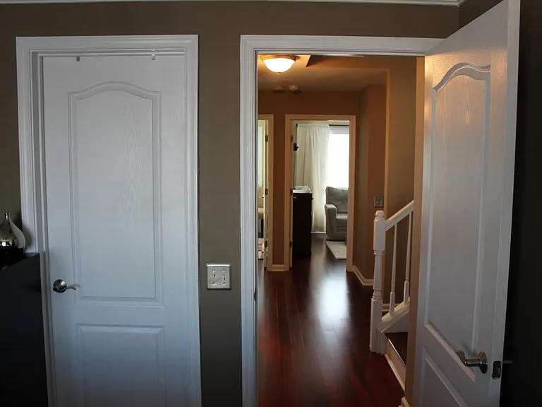 3rd Floor Master Bed