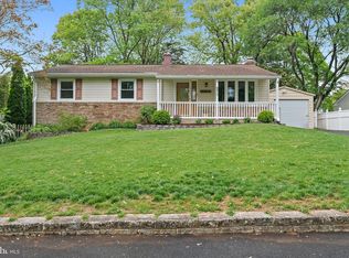 970 Highpoint Dr, Annapolis, MD 21409