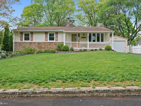 970 Highpoint Dr, Annapolis, MD 21409