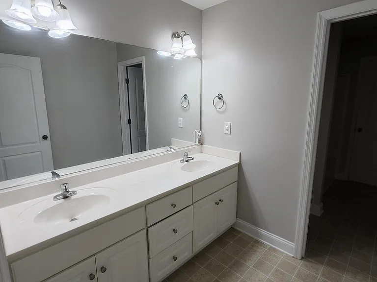803 Landing Dr — Photo 19