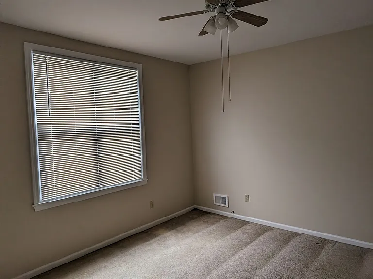 514 Dawson Ave — Photo 9
