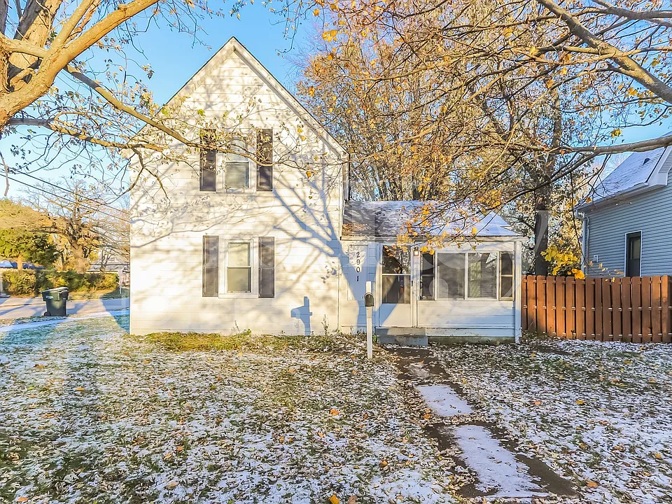 2901 Ezekiel Ave
