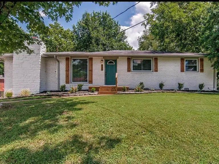 539 Northcrest Dr — Photo 1