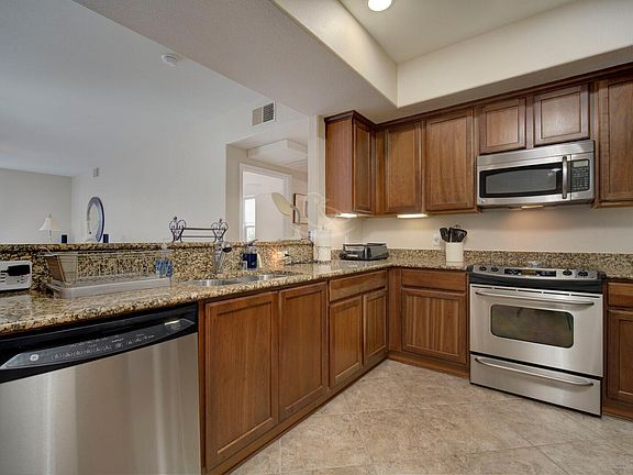 5th image of 1550 Topanga Ln