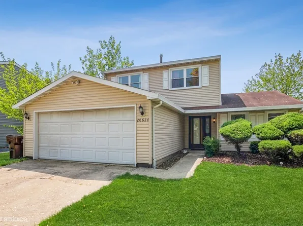 20624 S Acorn Ridge Dr, Frankfort, IL 60423